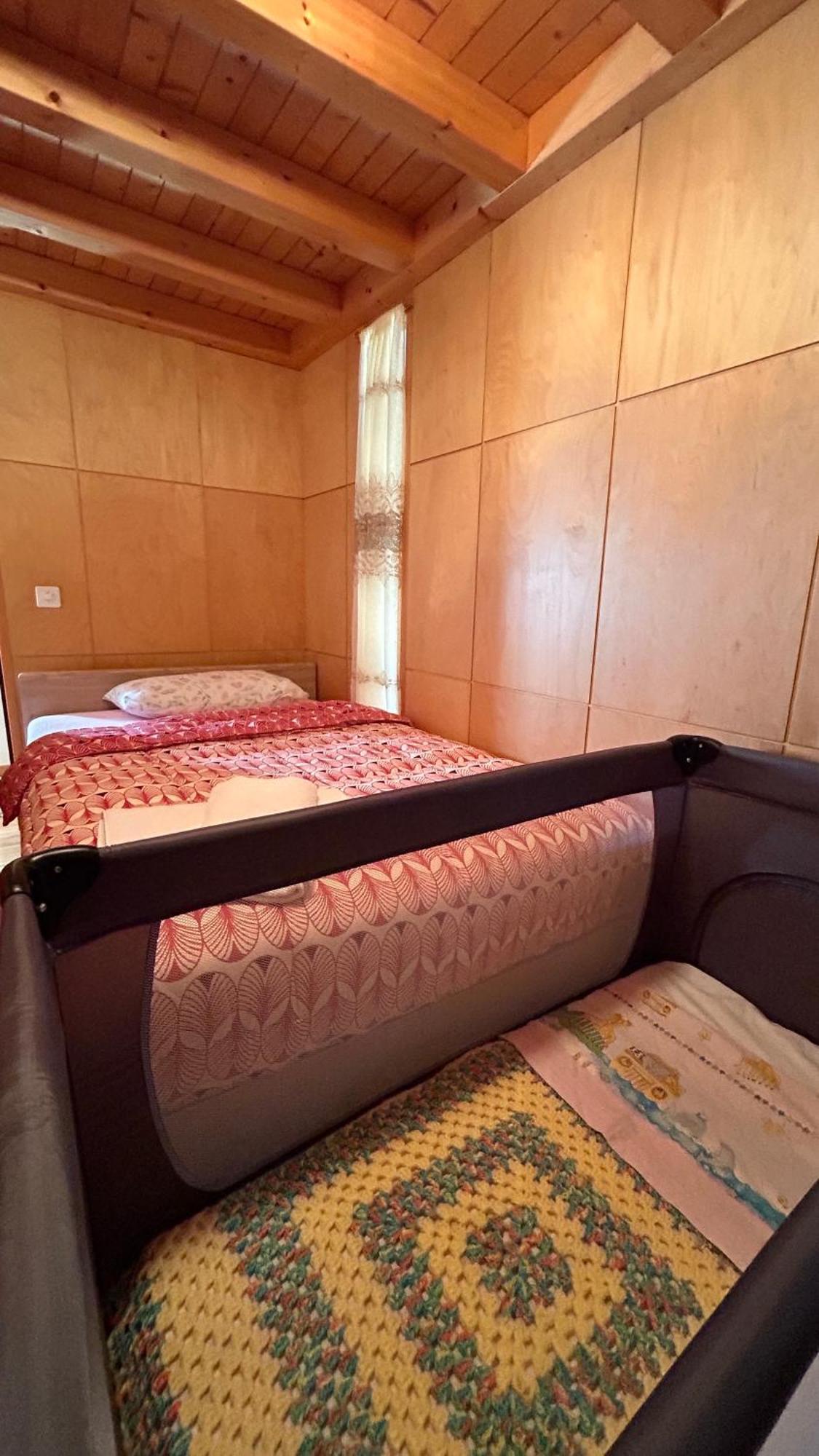 Ferienwohnung A Hilarious Hideaway In Roveredo Exterior foto